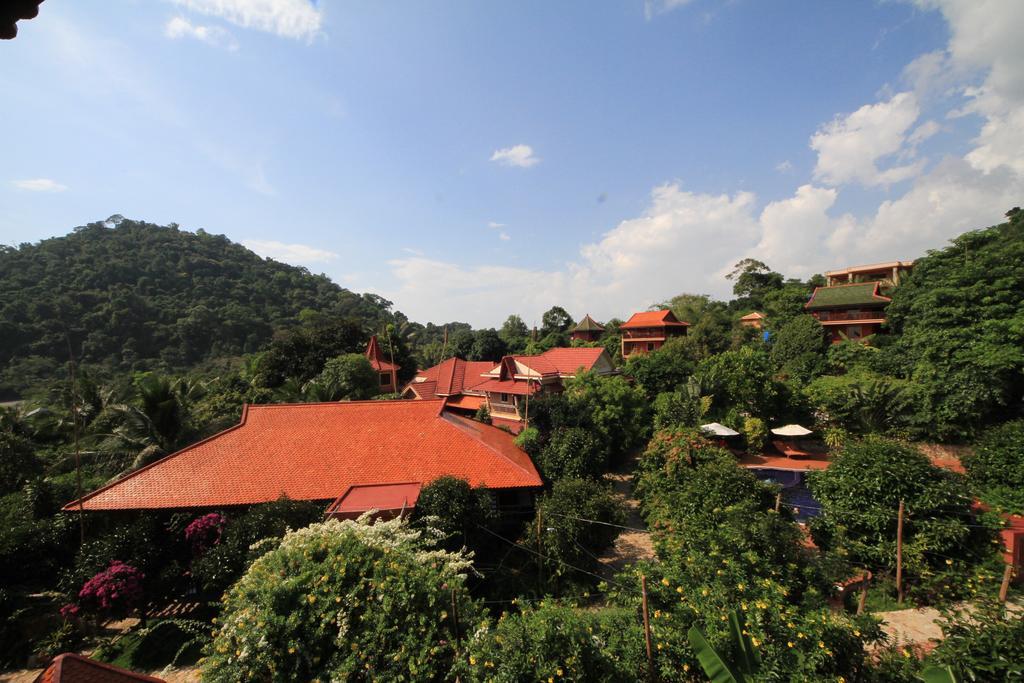 Spring Valley Resort Kep Exterior photo